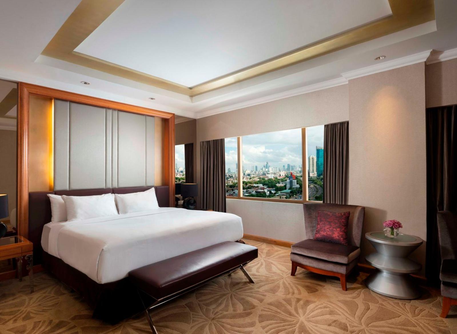 Hotel Ciputra Jakarta Managed By Swiss-Belhotel International Zewnętrze zdjęcie